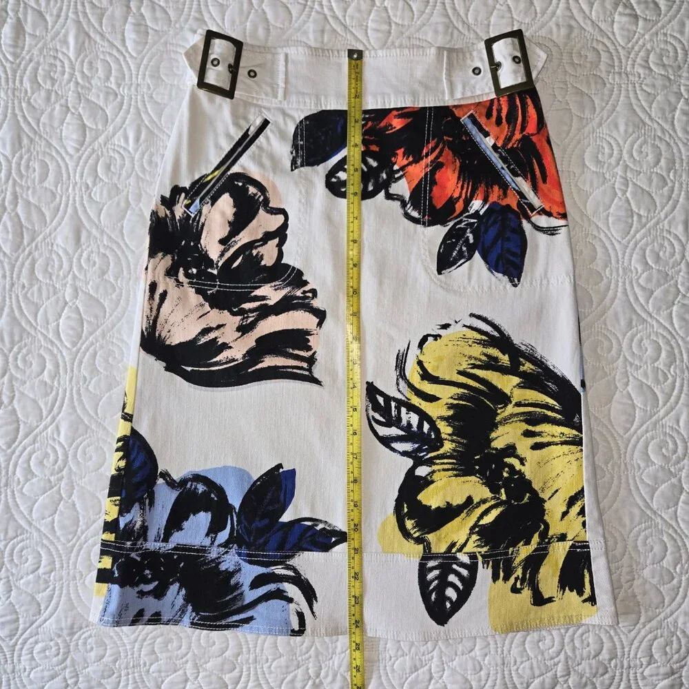Anthropologie Maeve Cotton Denim Floral pencil skirt in a Misses size 0 - Picture 16 of 16